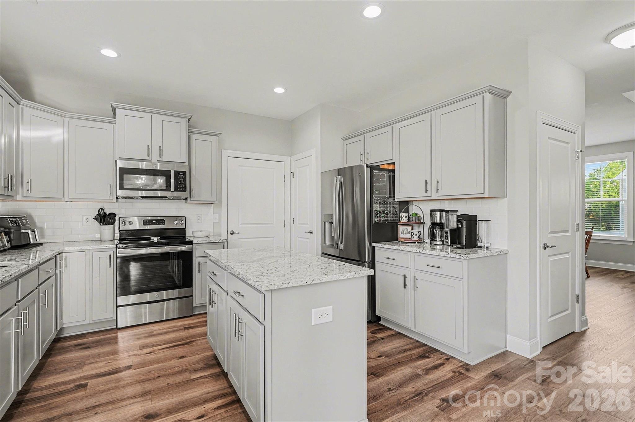 Kings View - Residential