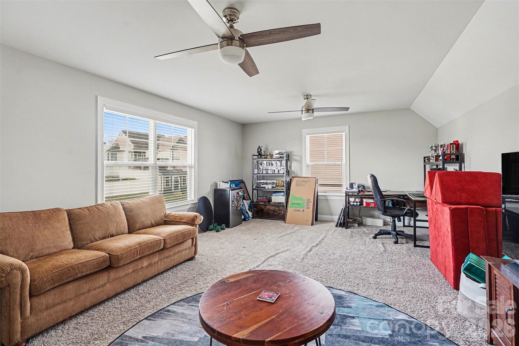 Kings View - Residential