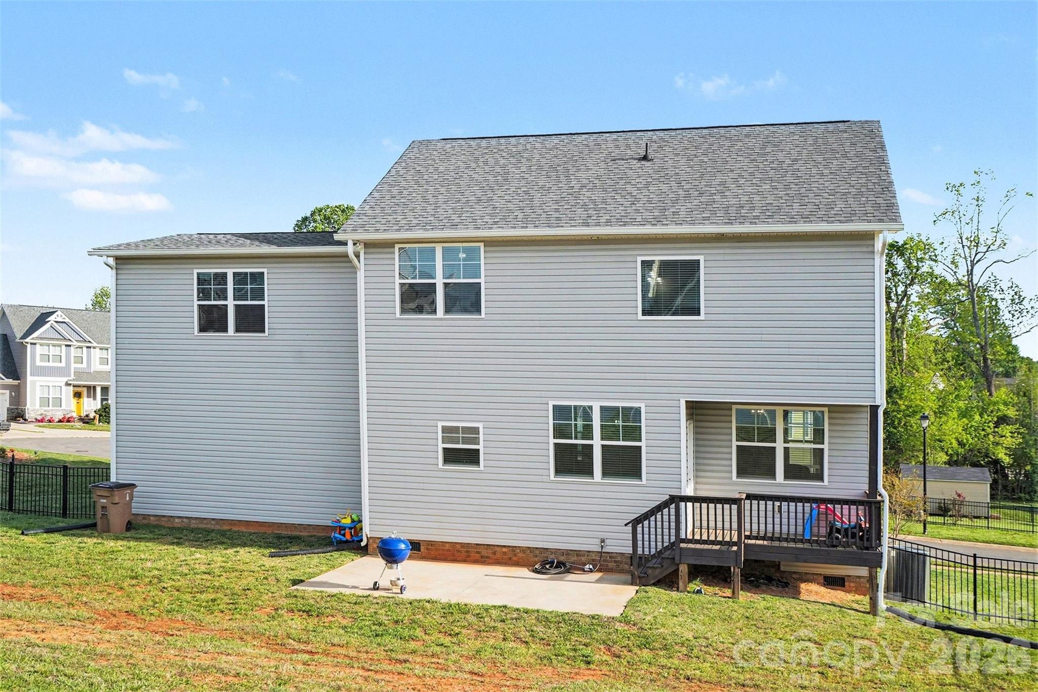 Kings View - Residential