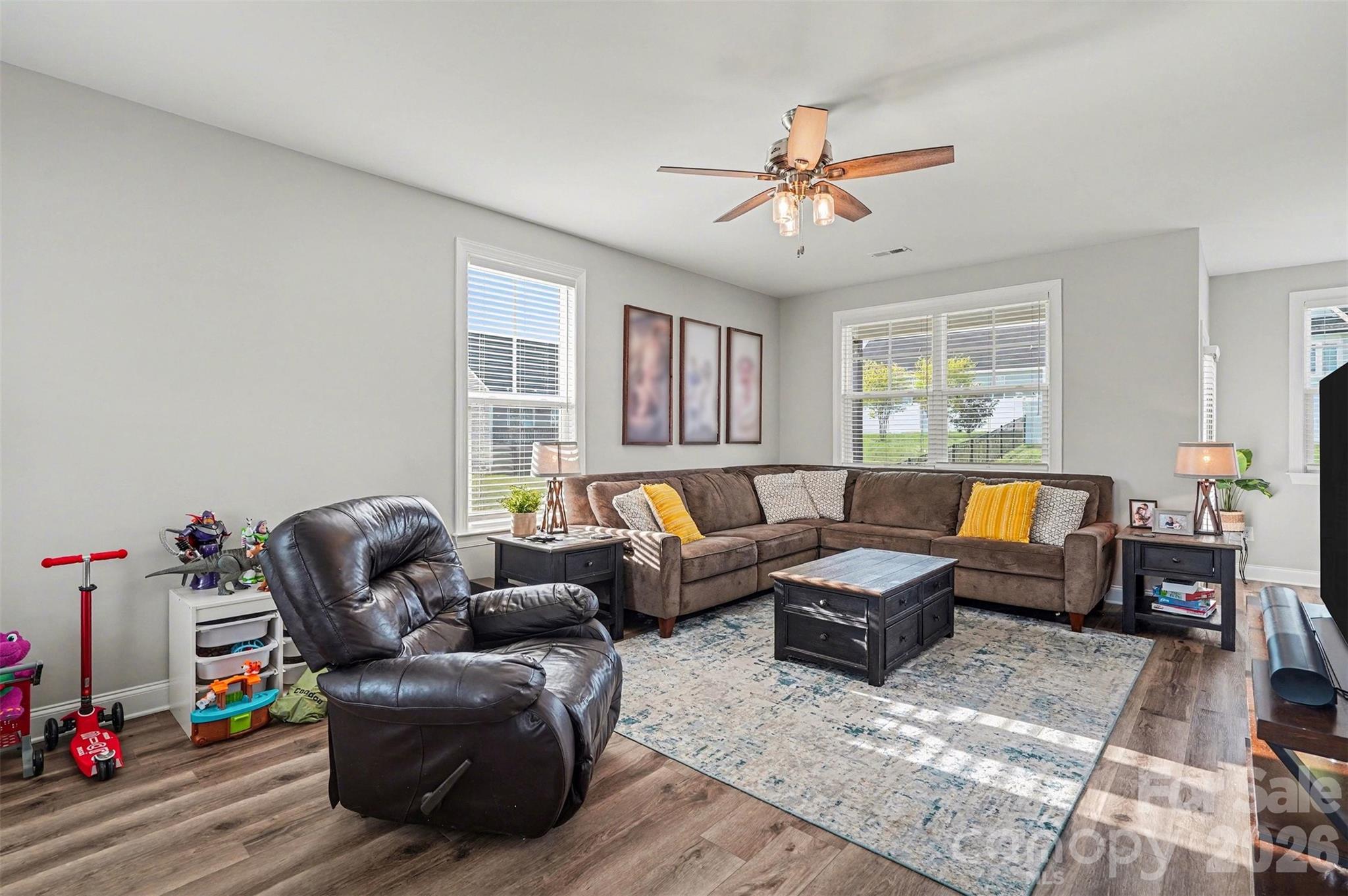 Kings View - Residential