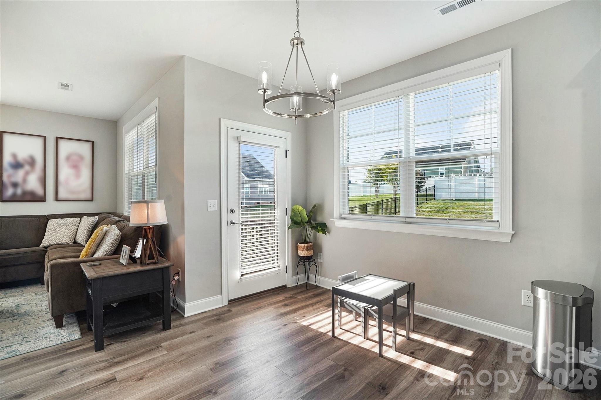 Kings View - Residential