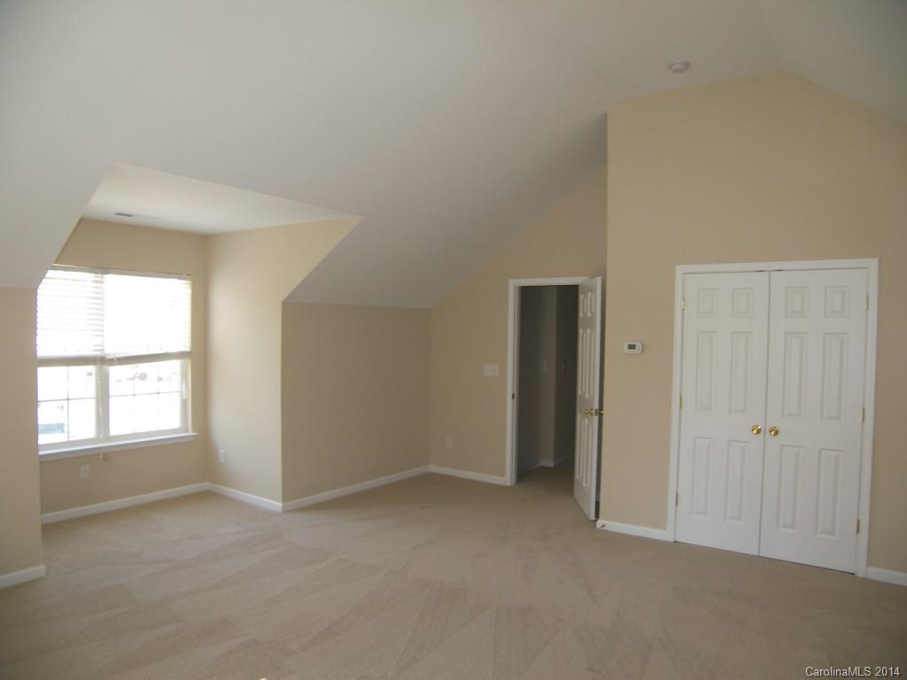 Linda Vista Place - Residential