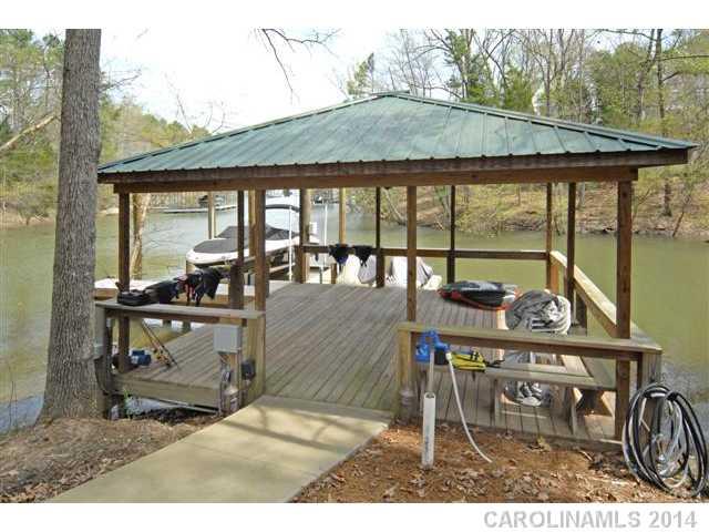 Mariners Bluff - Residential