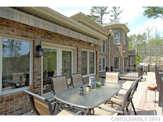 Mariners Bluff - Residential