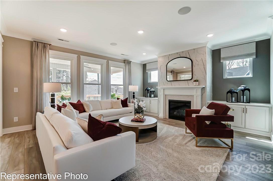 Mirabella - Residential