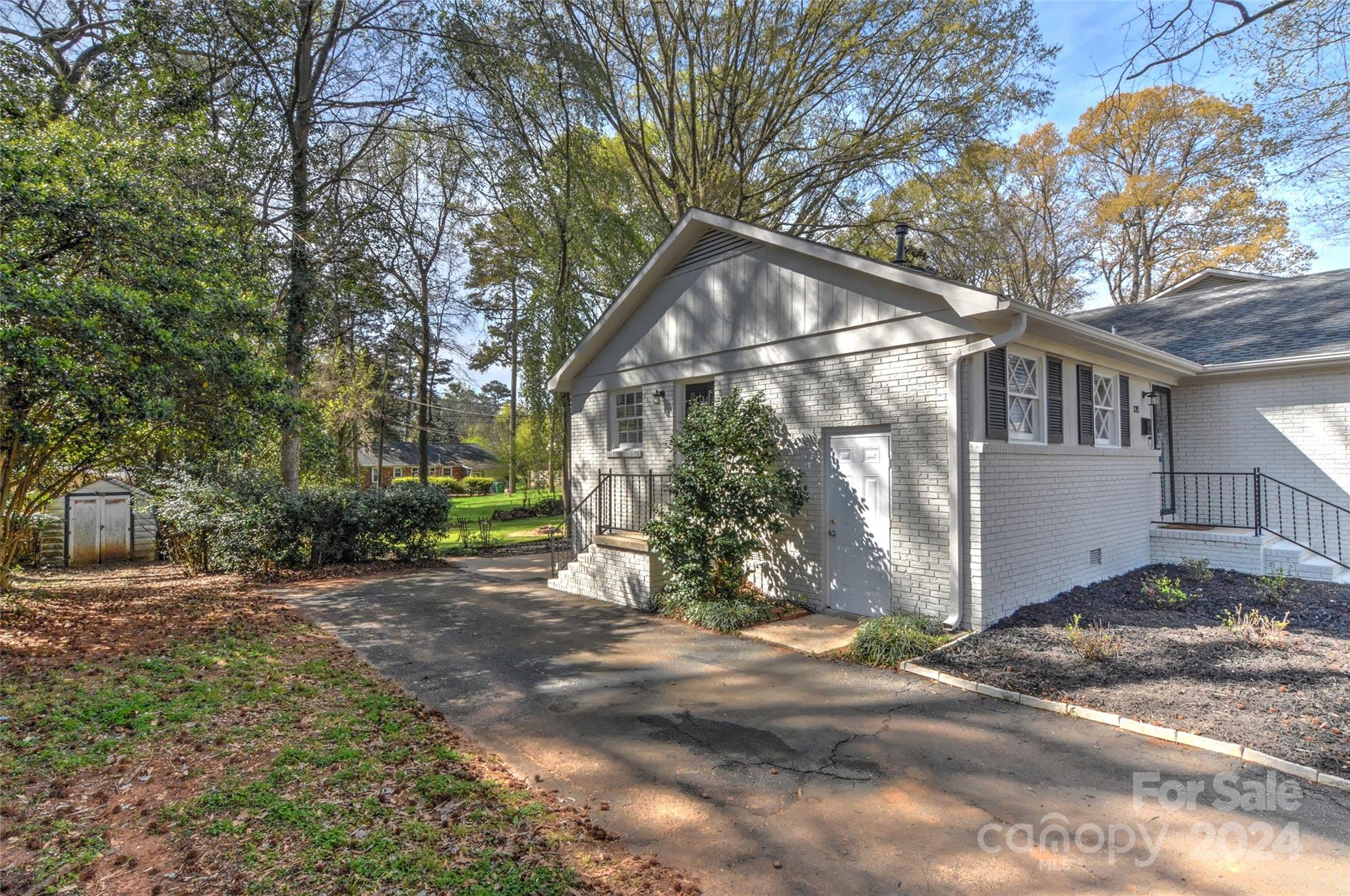 Starmount - Residential