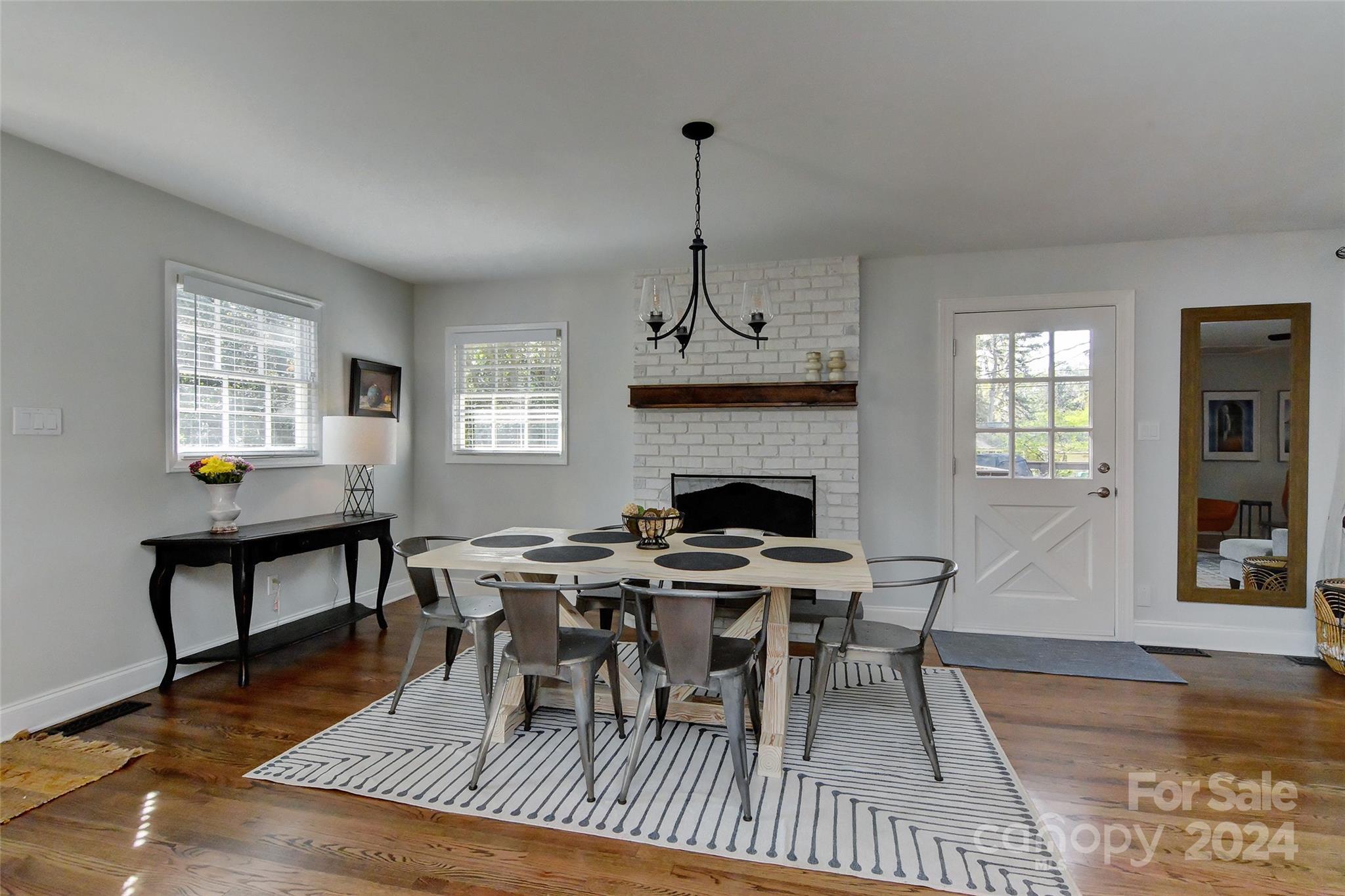 Starmount - Residential