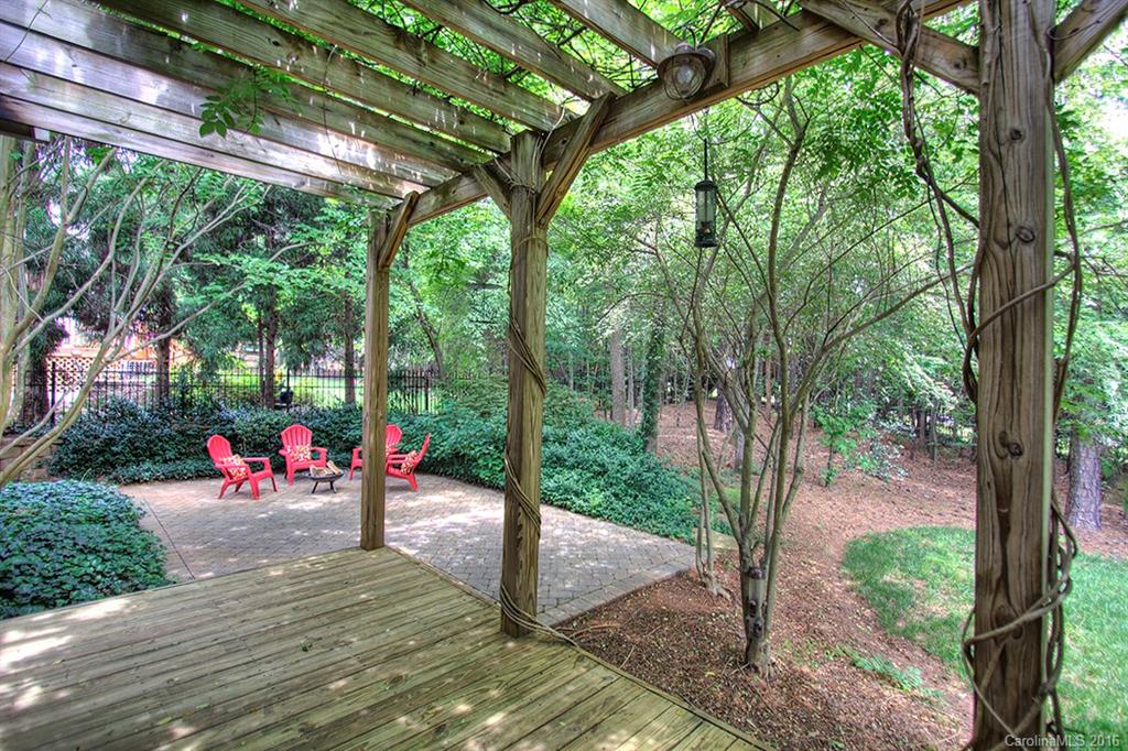 Hemlock Pines - Residential