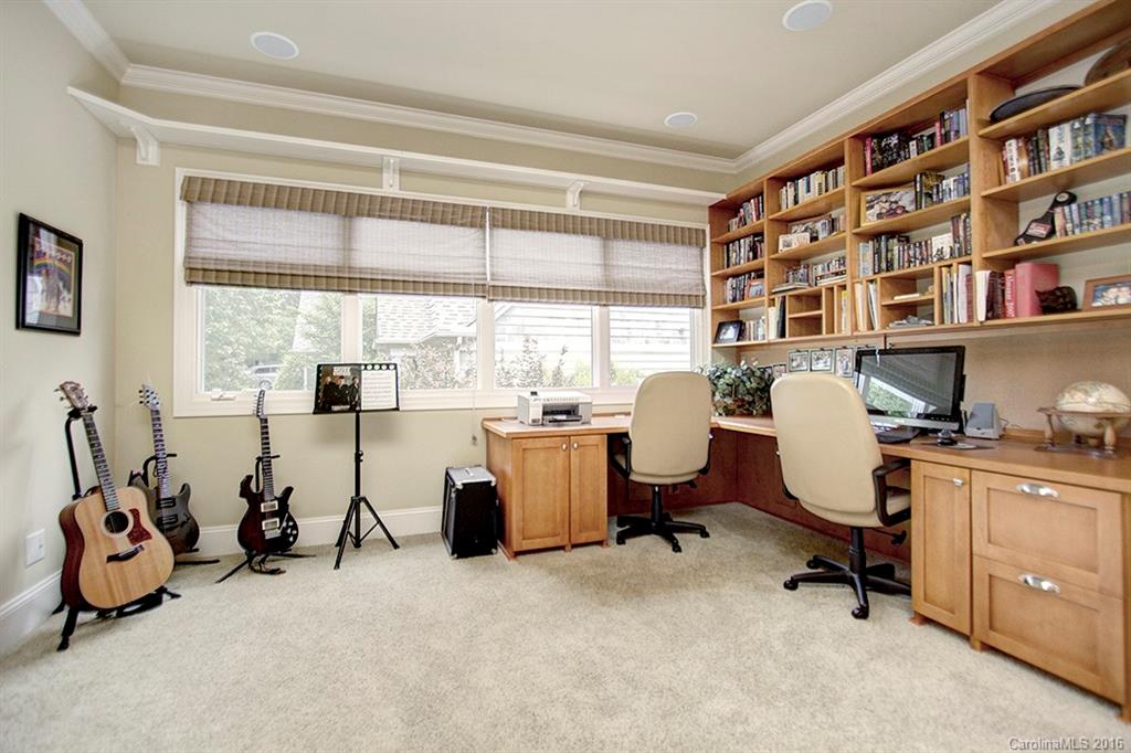 Hemlock Pines - Residential