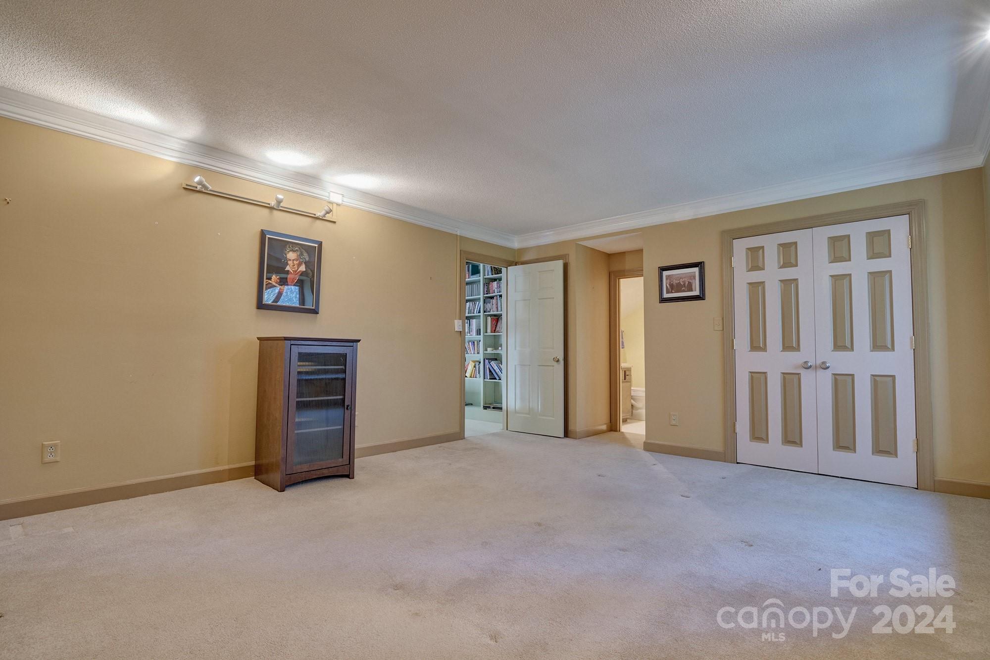 River Hills - Residential