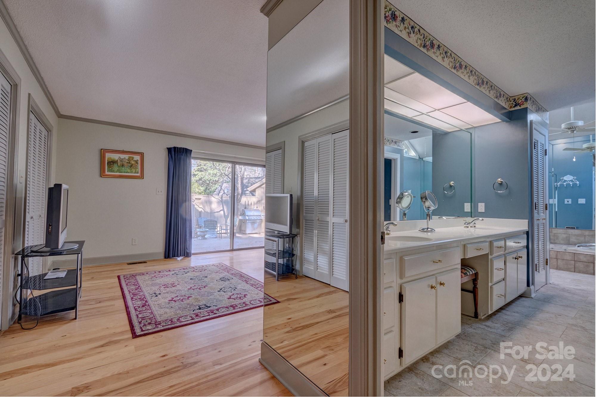 River Hills - Residential