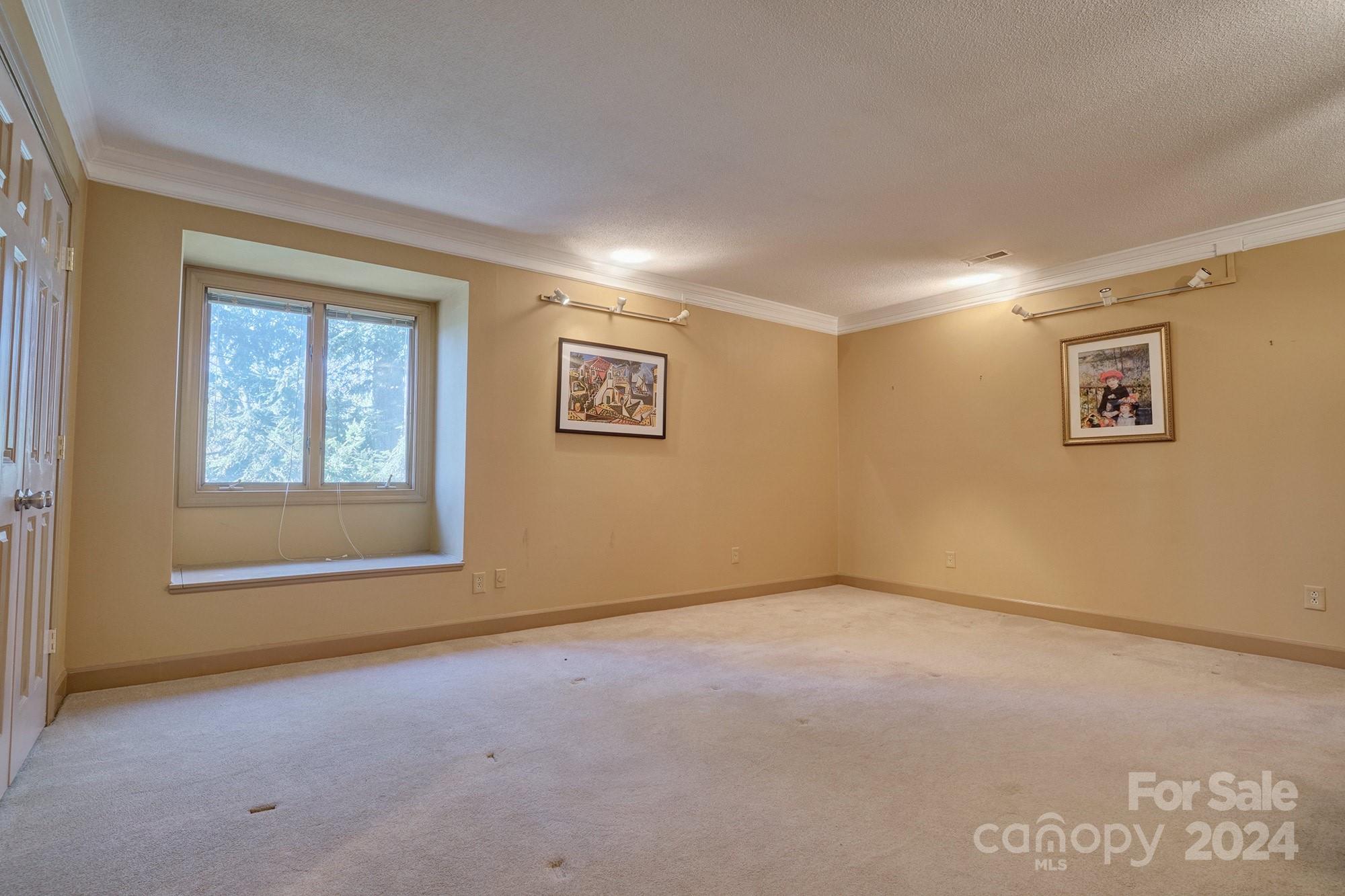 River Hills - Residential