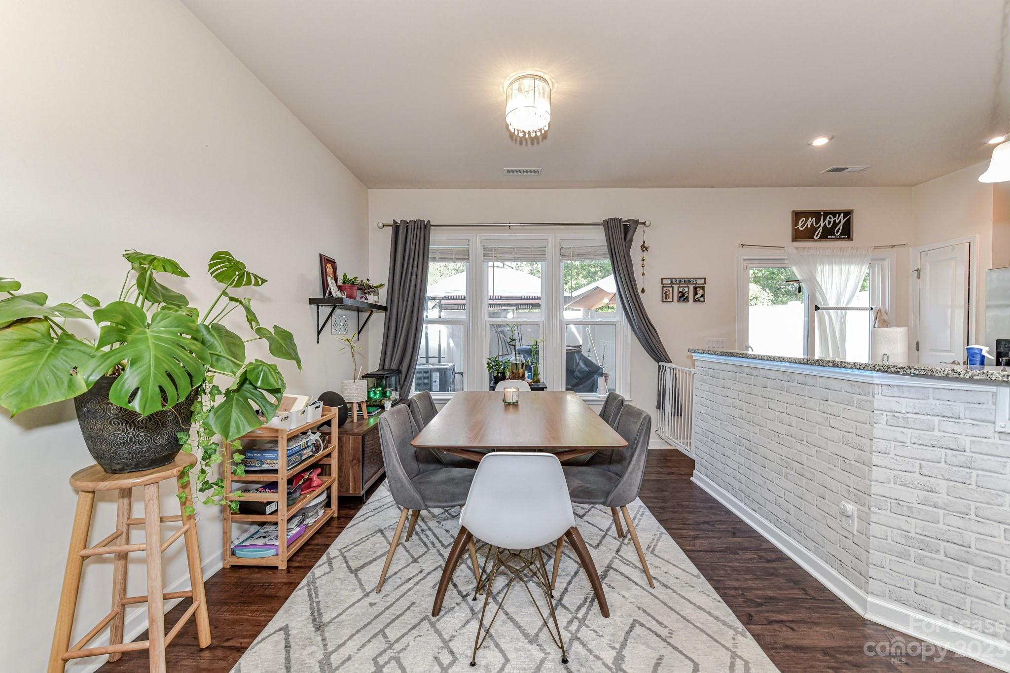 Catawba Village - Residential Lease