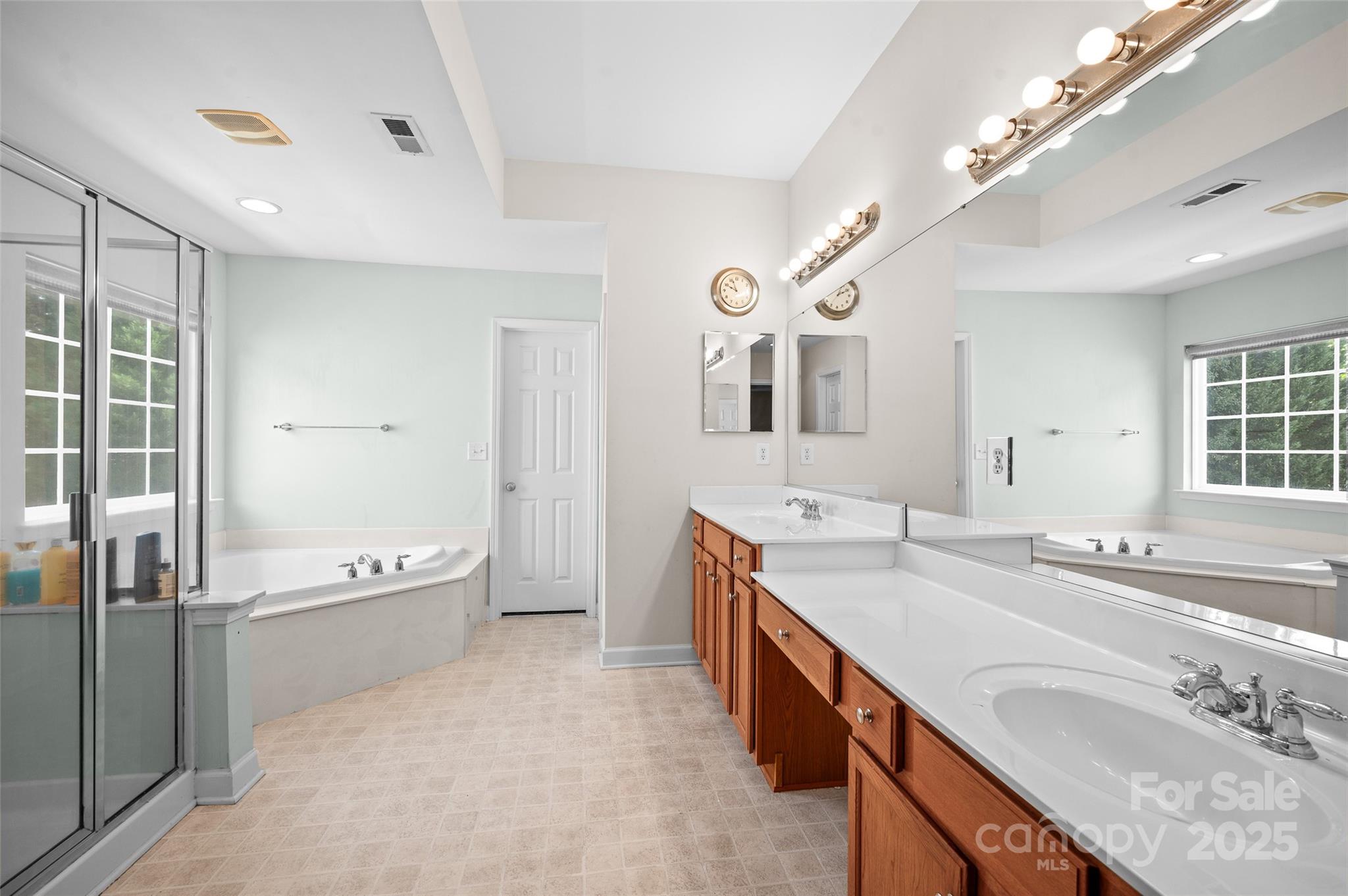 Linwood Farms - Residential