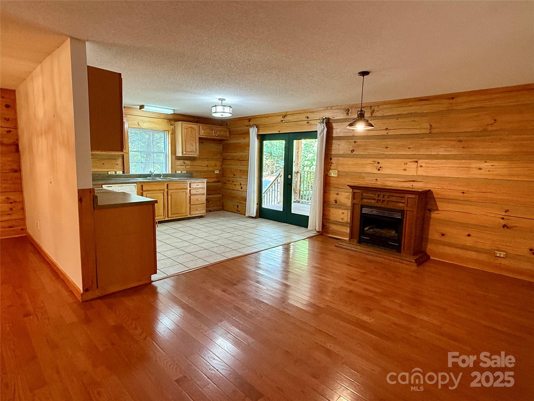 Green Creek Farms - Residential