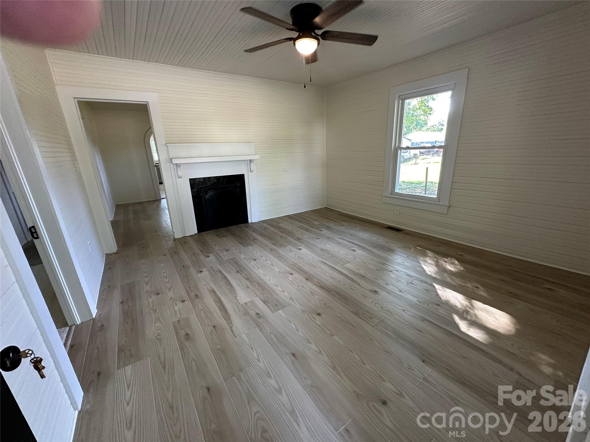 919 Orangewood Street