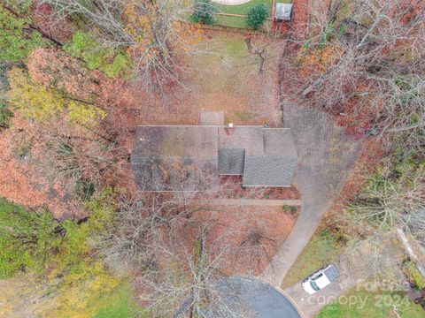 A home in Huntersville