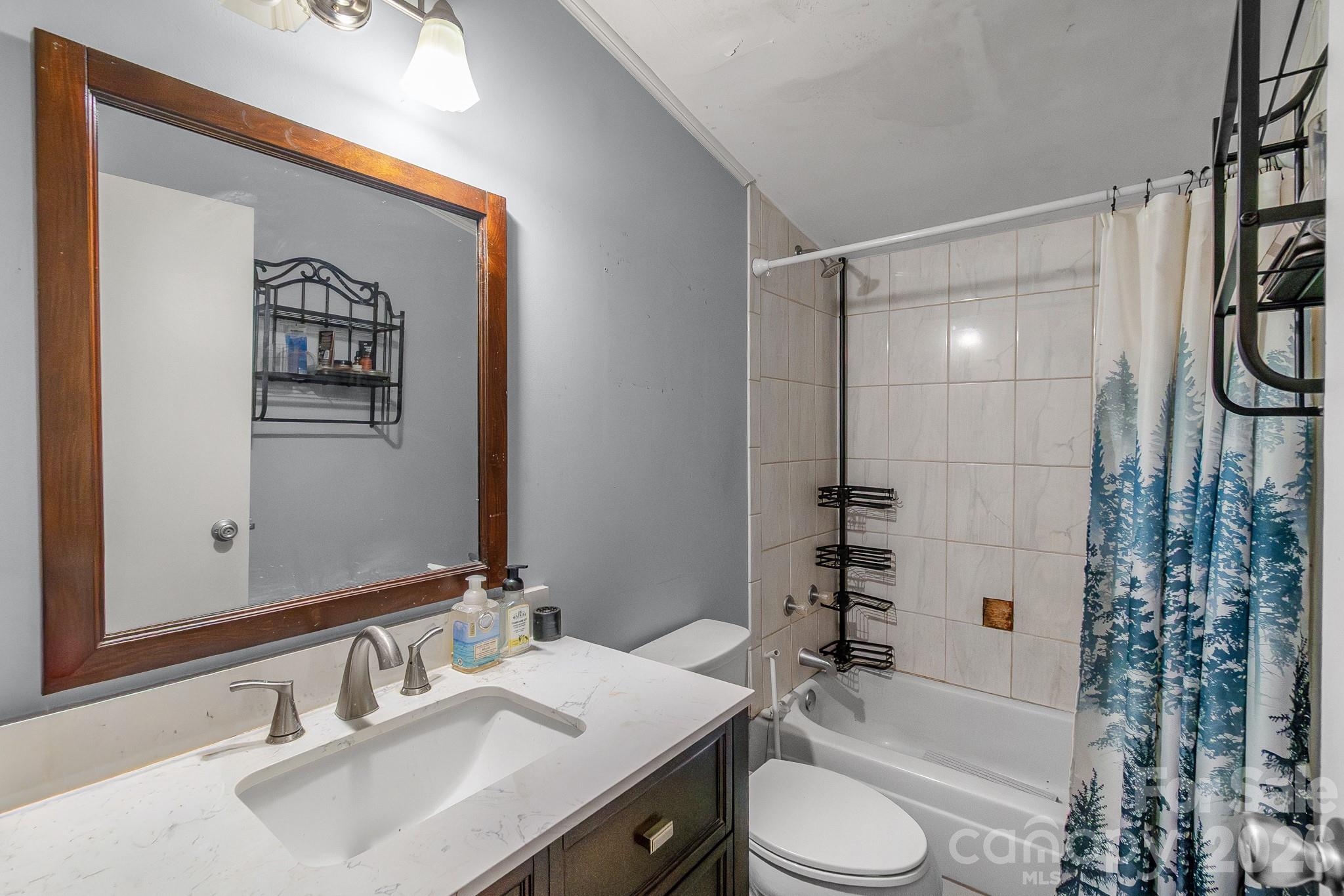 South Winds - Residential