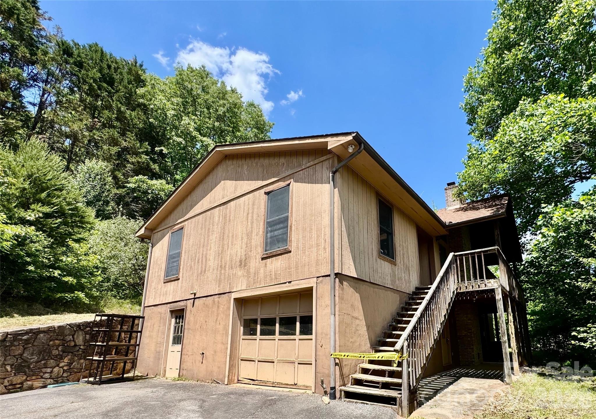 64 Dillingham Road