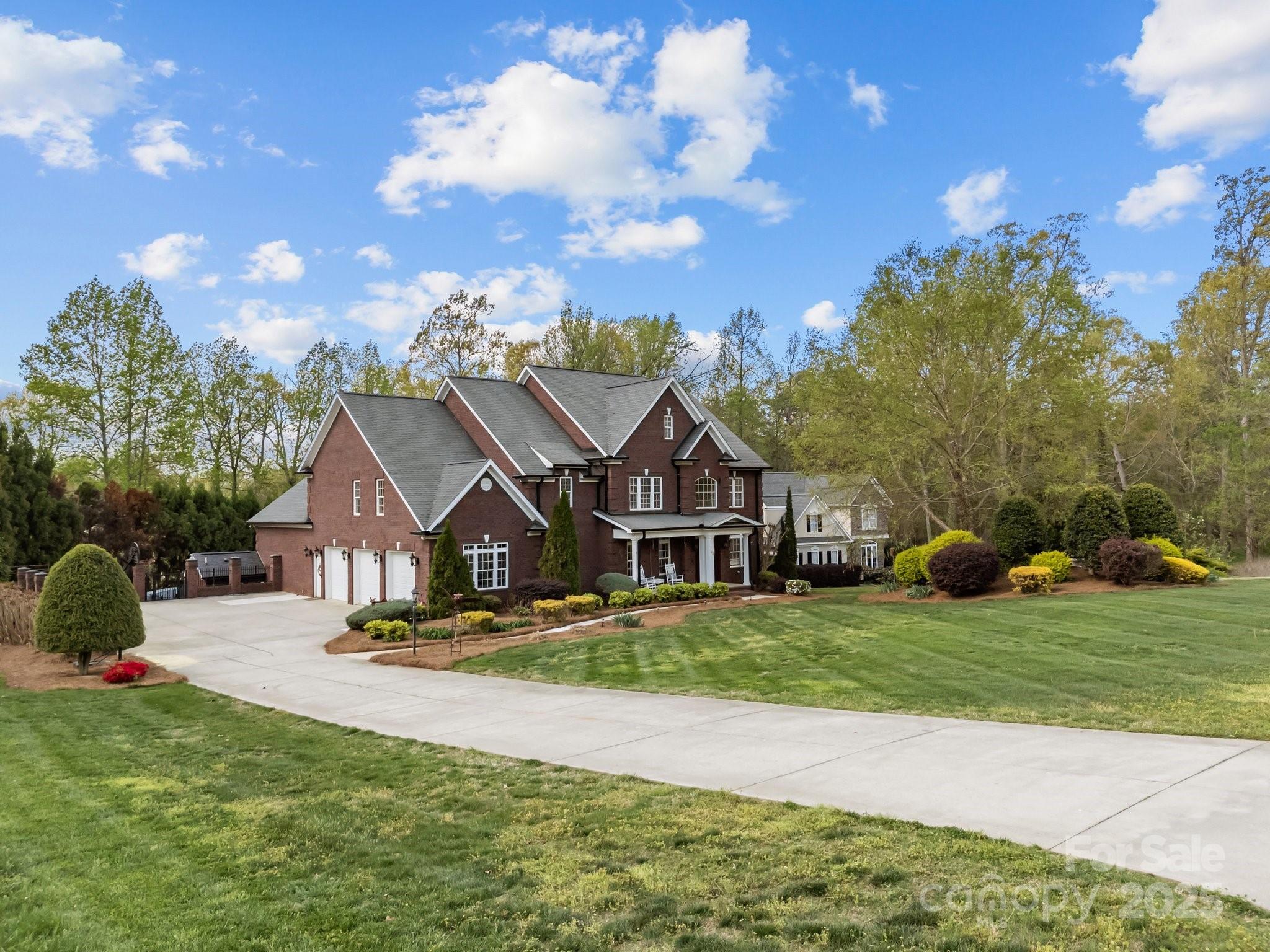 110 Devonshire Lane