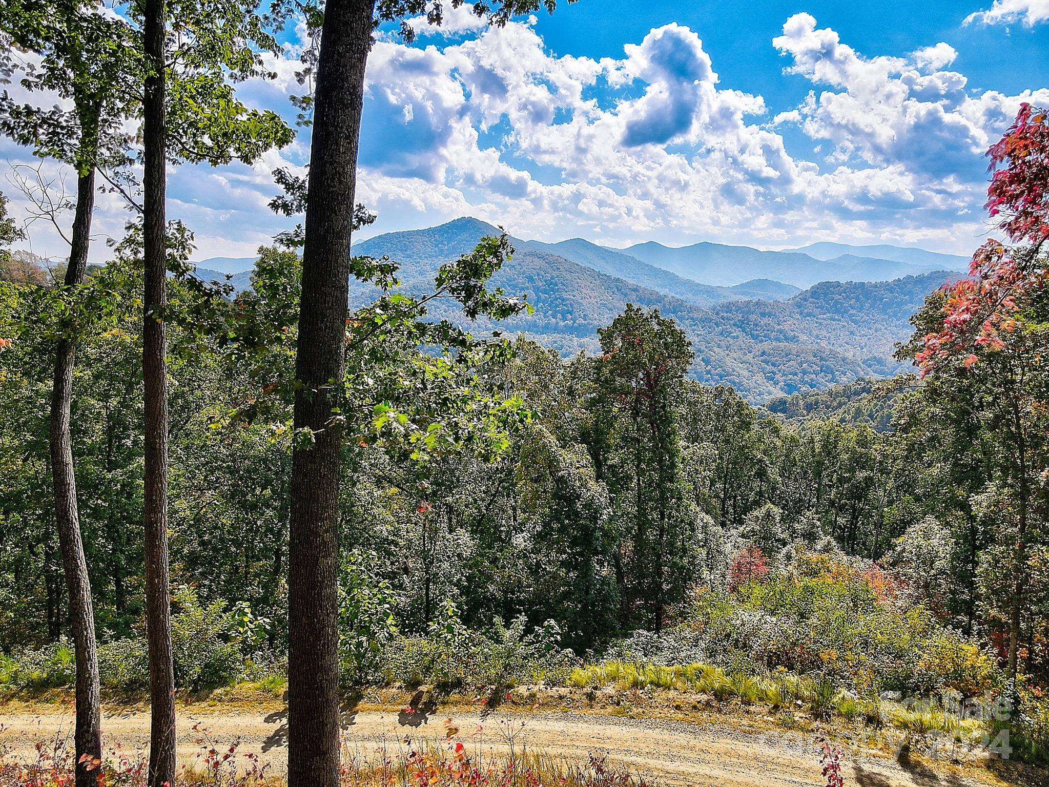 000 High Rock View Drive 32