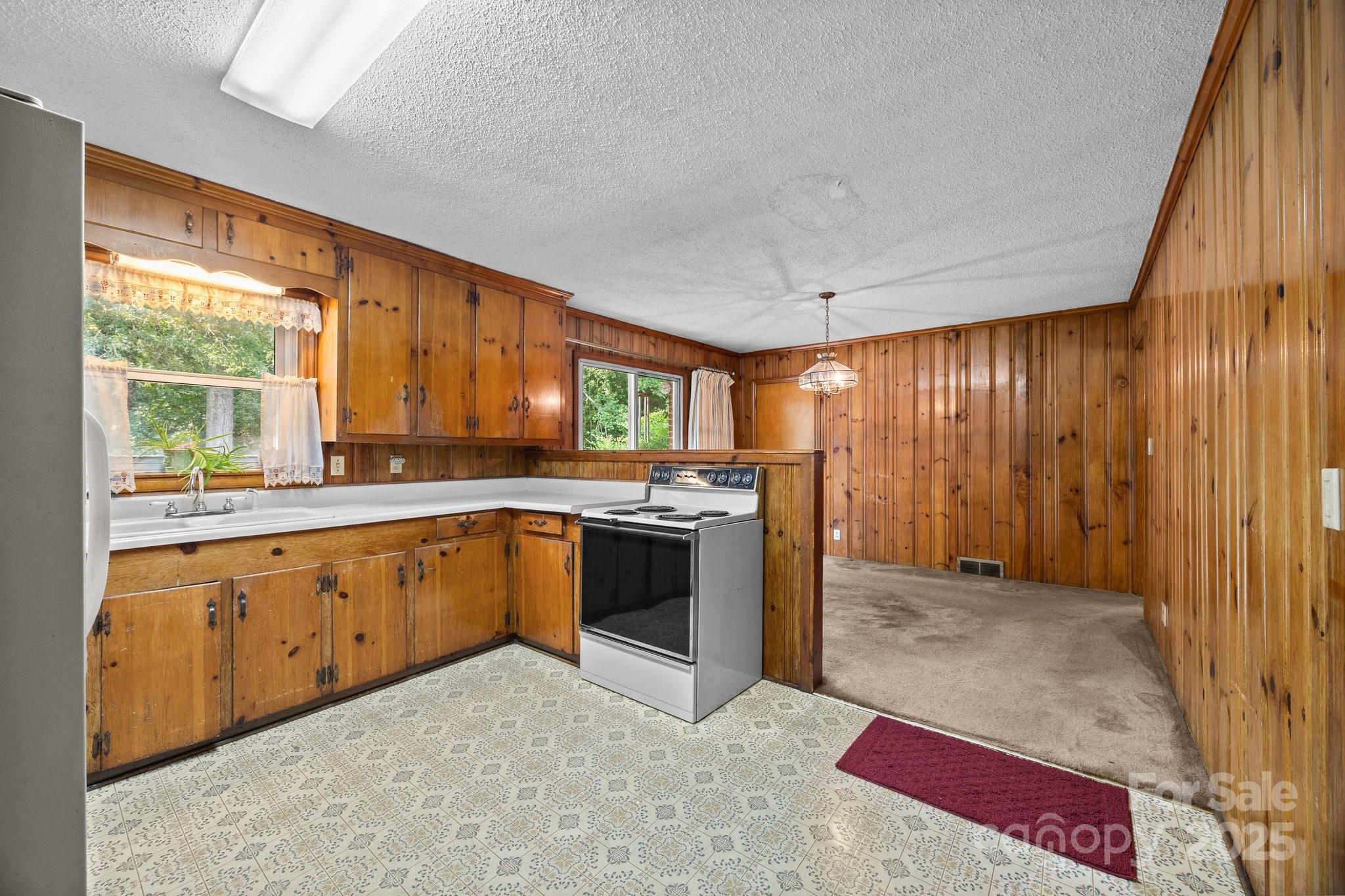 Elmwood - Residential