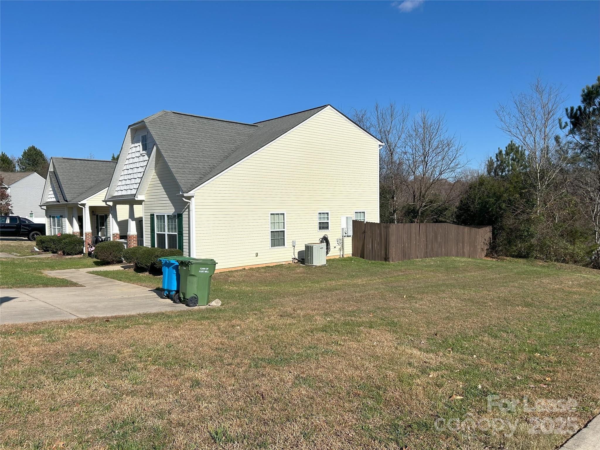 Huntington Place - Residential Lease