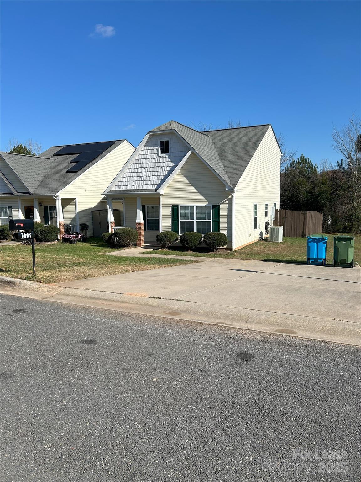 Huntington Place - Residential Lease