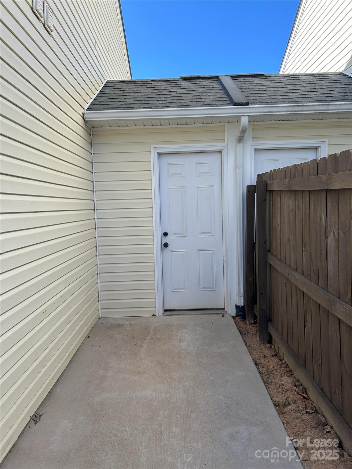 Huntington Place - Residential Lease