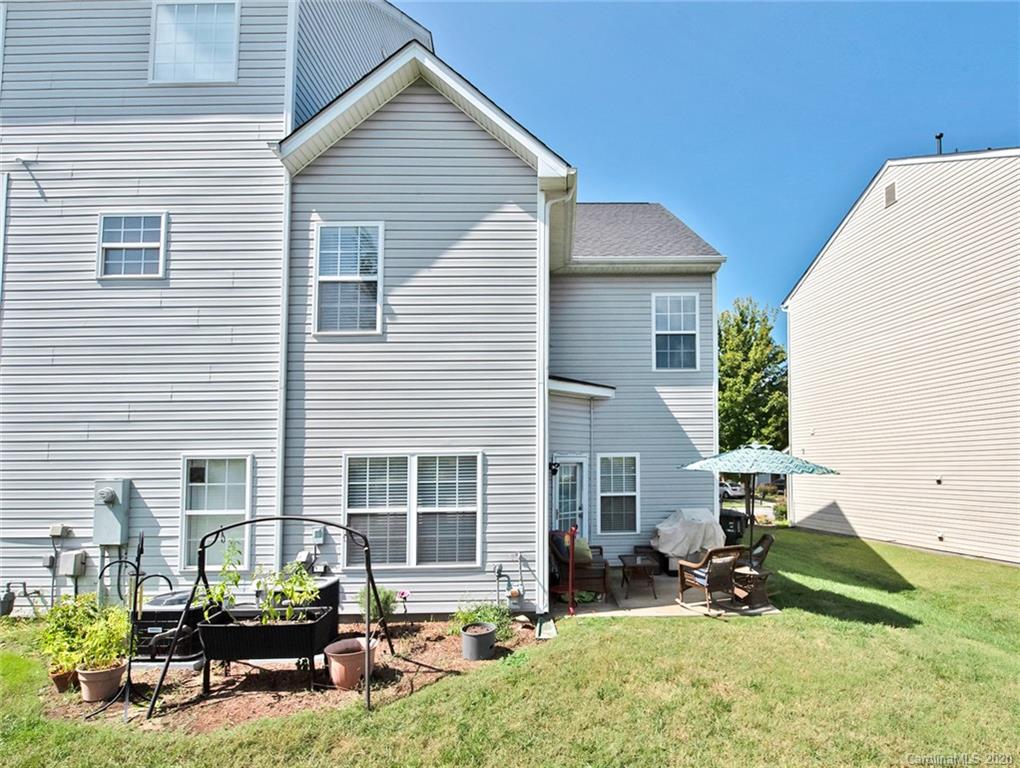 Moss Creek Village - Residential