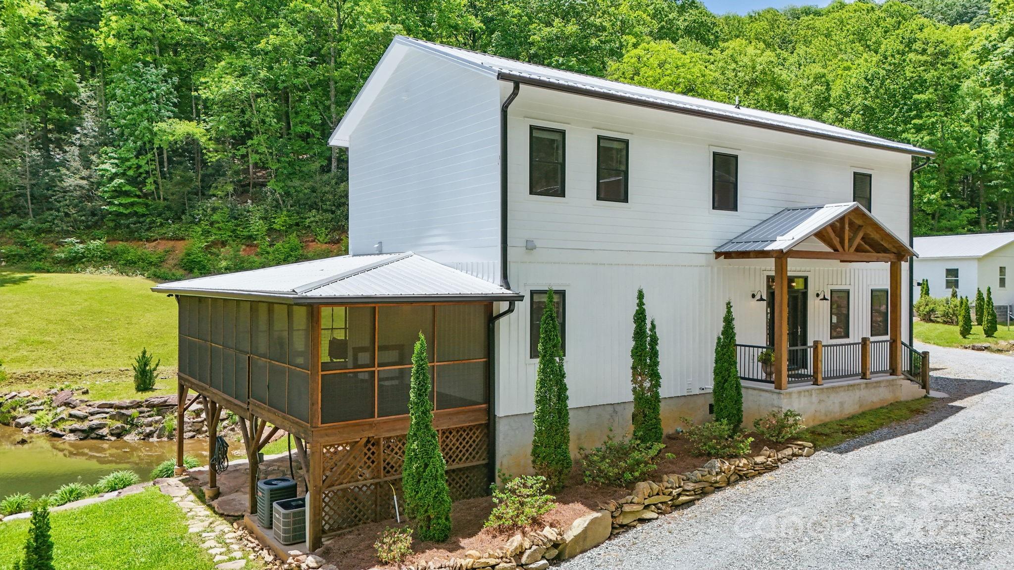 170 Penley Road