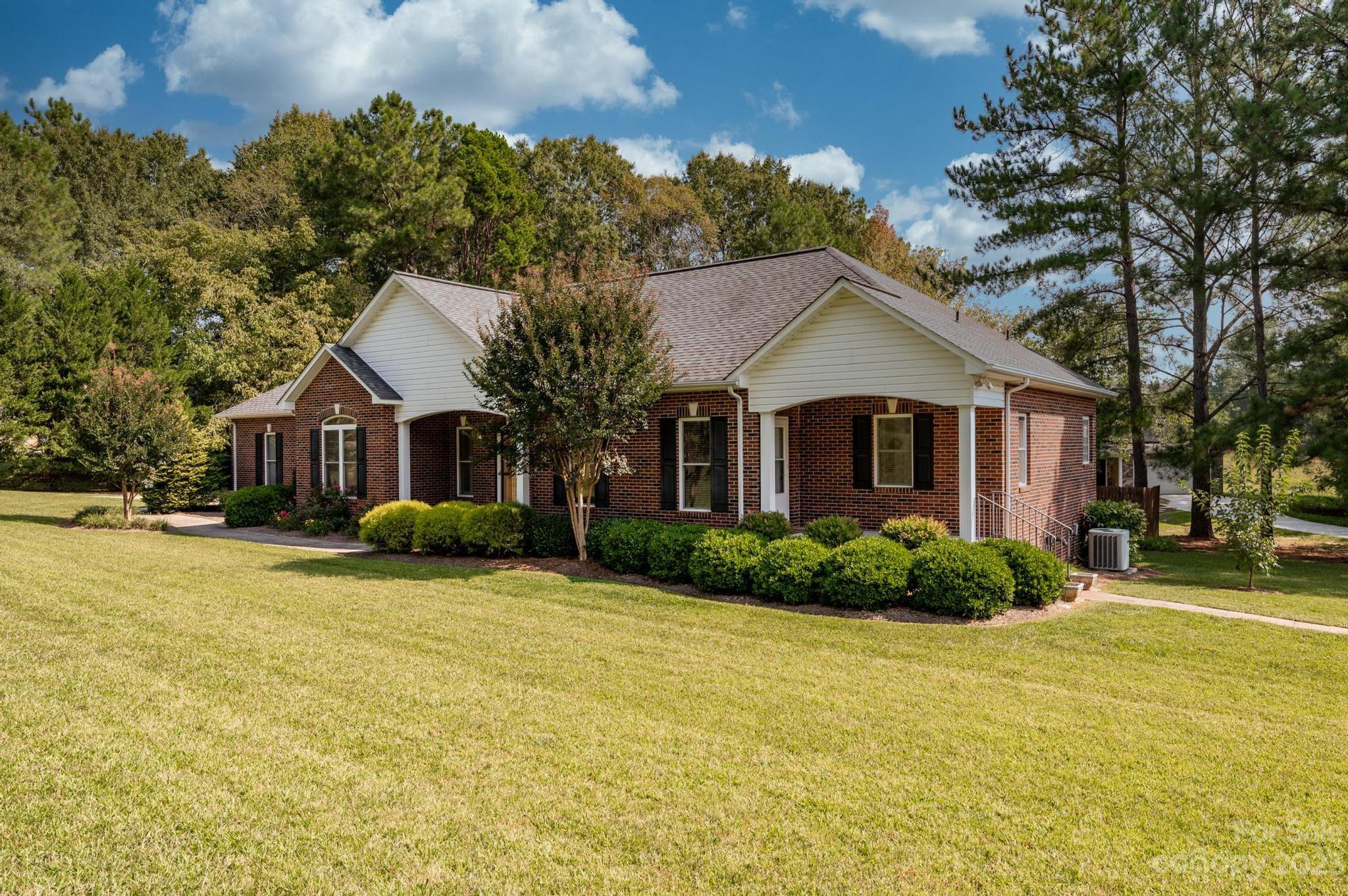 Olde Creekside - Residential