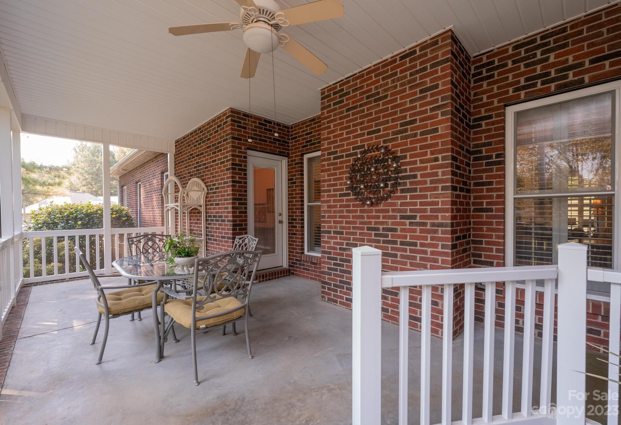 Olde Creekside - Residential