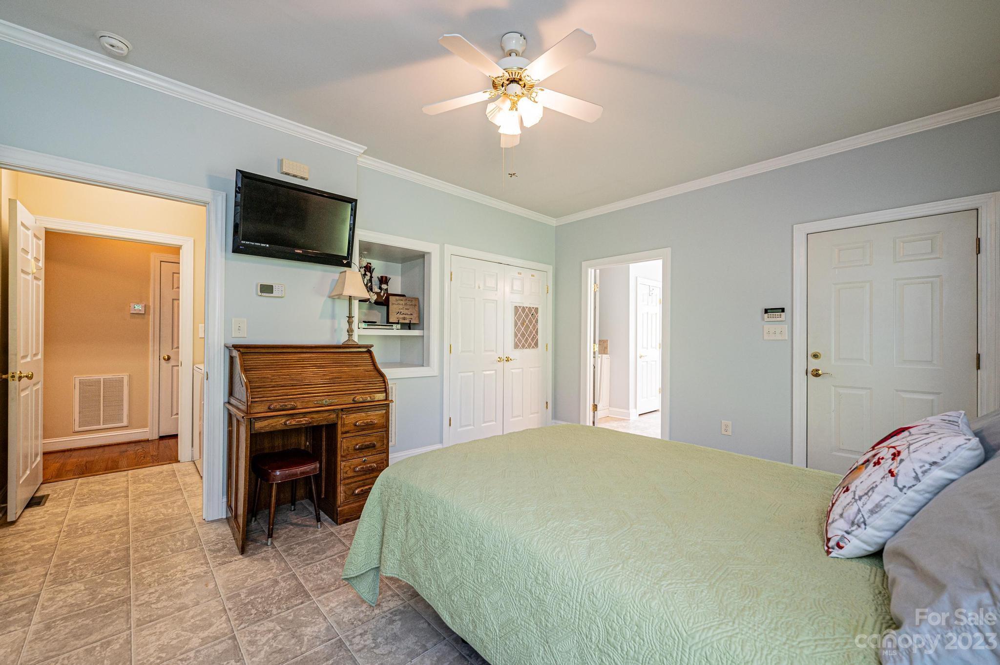 Olde Creekside - Residential