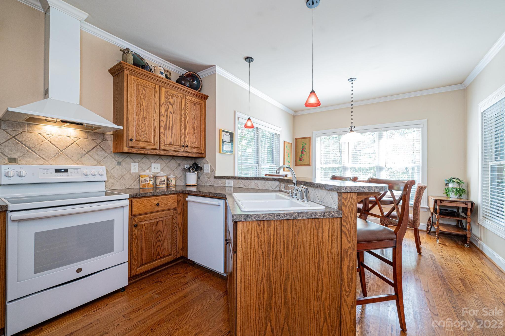 Olde Creekside - Residential