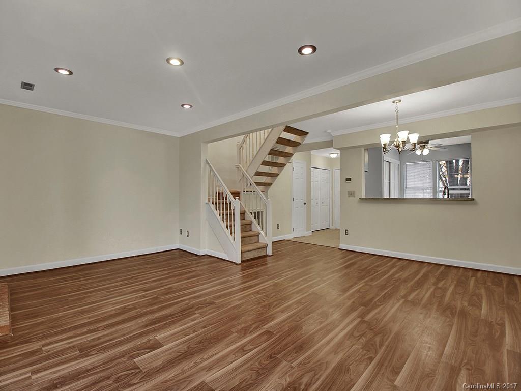 Sardis Glen - Residential