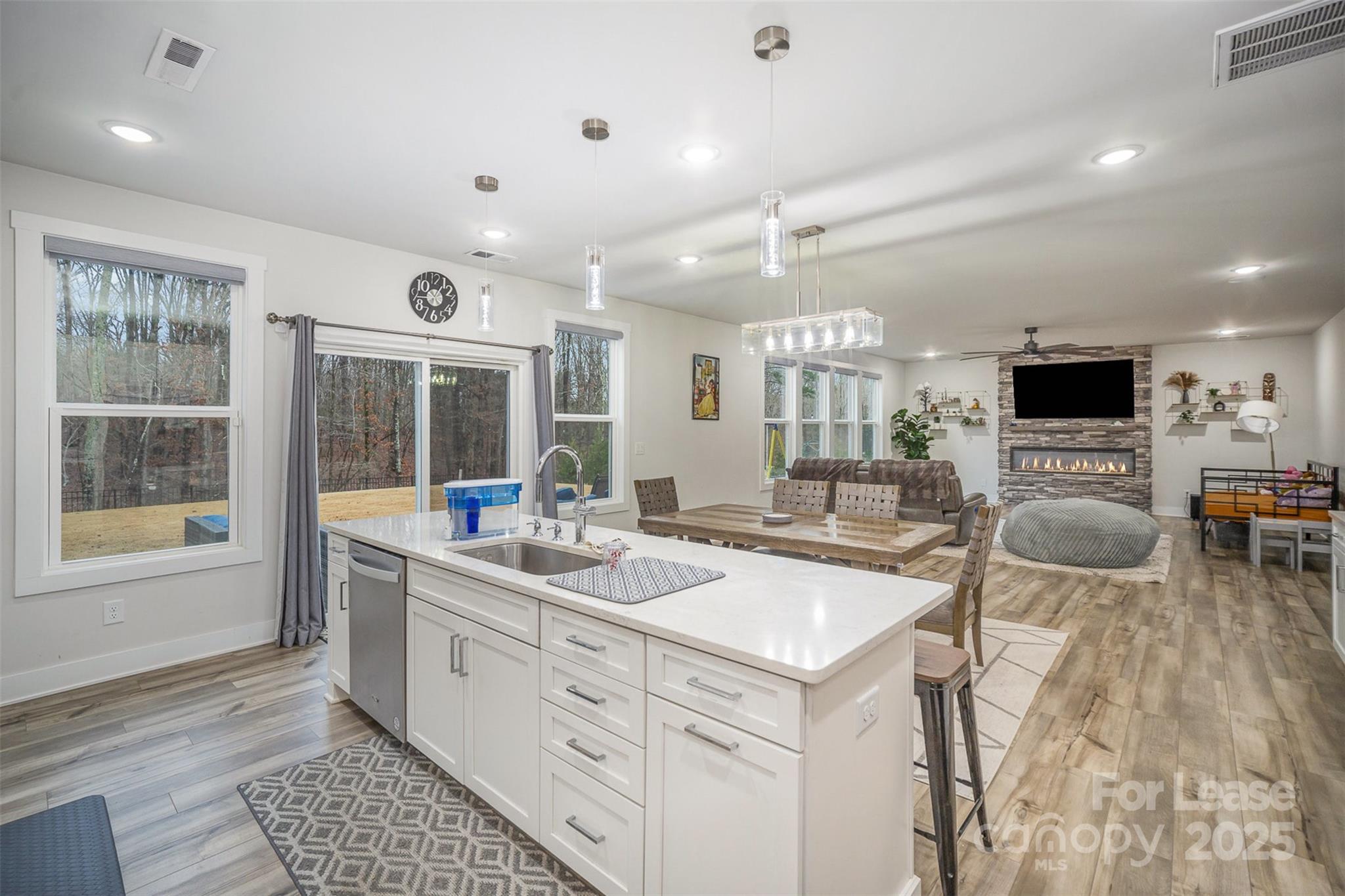 Ridgecrest - Residential Lease