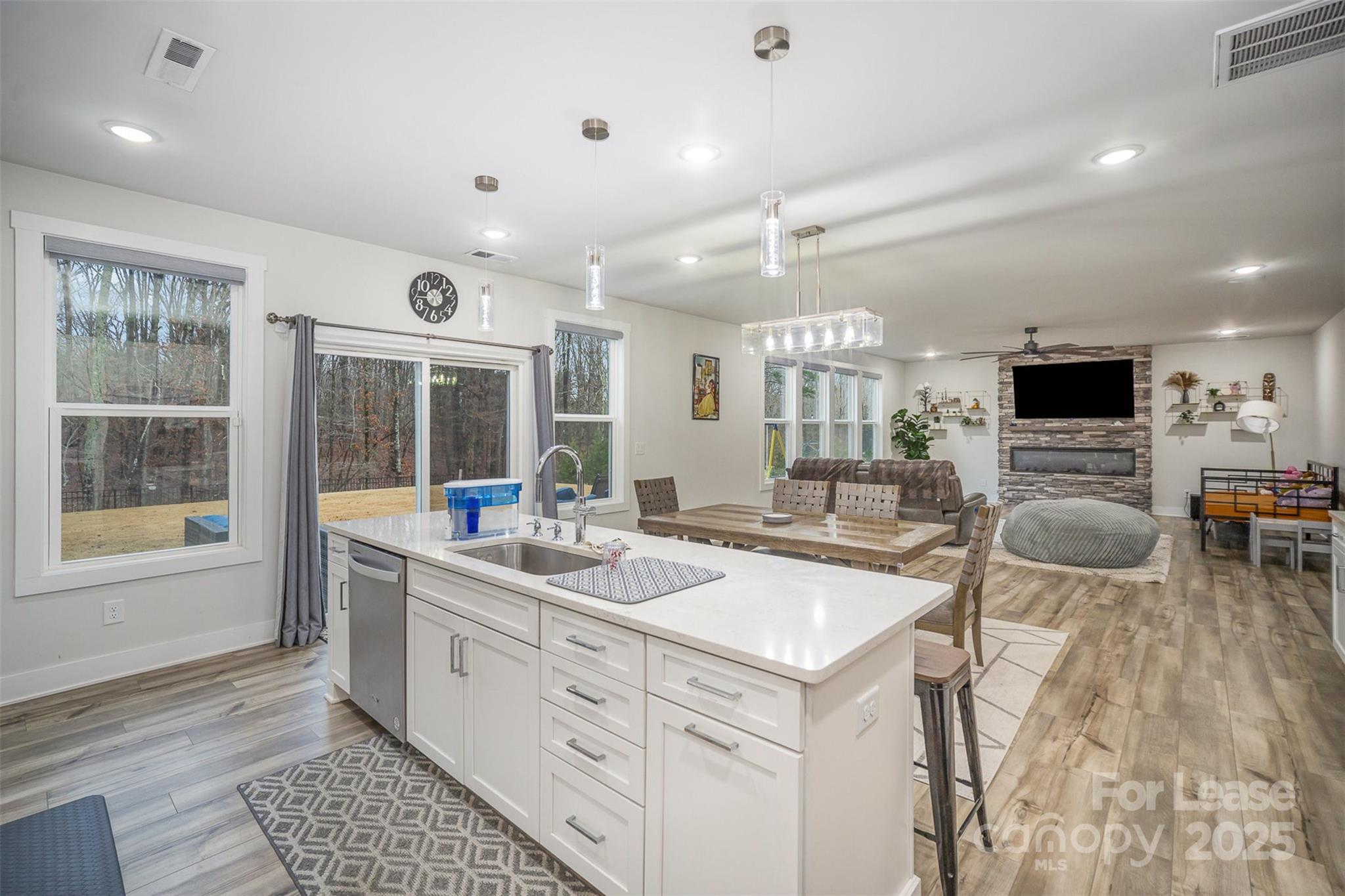 Ridgecrest - Residential Lease