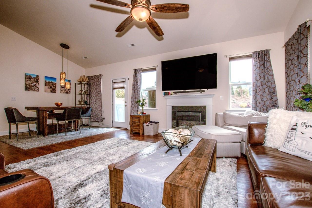 Pecan Hills - Residential
