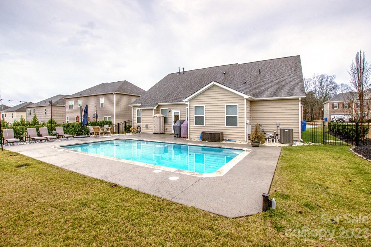 Pecan Hills - Residential