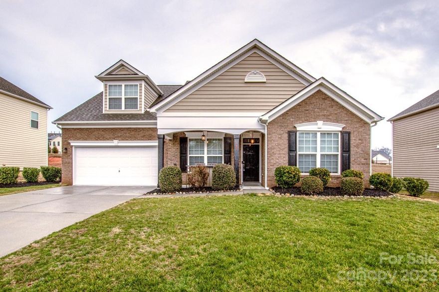 Desirable Location in the Pecan Hills Neighborhood!  4 bed 3 bath Home!  Main Floor Living w/ 2nd Story Suite!  Low HOA!  Spacious In-Ground Concrete Salt Water POOL!!  This home boasts an Open/Split Bedroom Floor Pan!  Large Kitchen w/ Granite Countertops! Stainless Steel Appliances! Large Pantry!  Soft Close Cabinets!  Master Suite w/ Walk in Closet!  Fenced in Backyard!  Ample Patio Space for Your Entertainment Needs!  Convenient to Shopping, Restaurants, Parks and Schools!  Short Drive to I-77!  Award Winning Mooresville Graded School District!