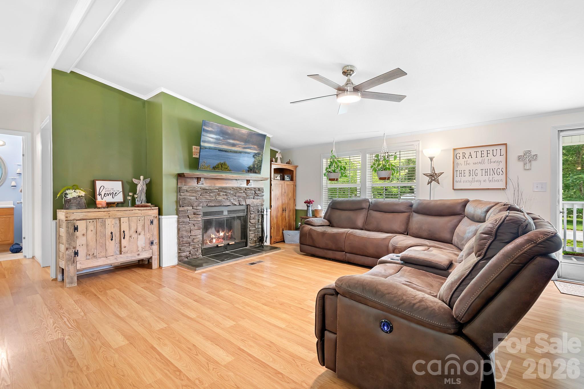 6075 Clearbrook Lane