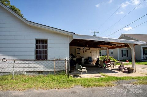 A home in Clover