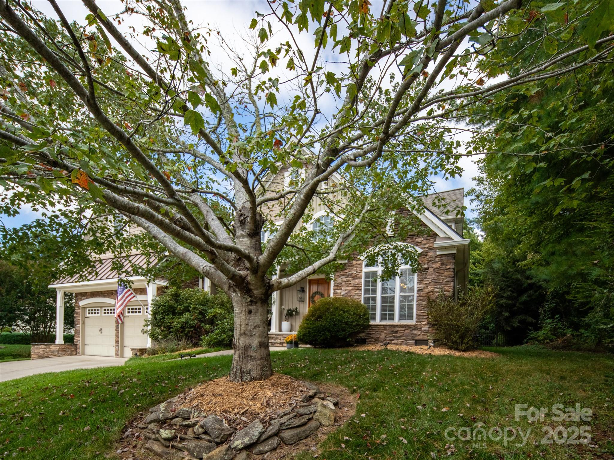 47 Ledgestone Drive