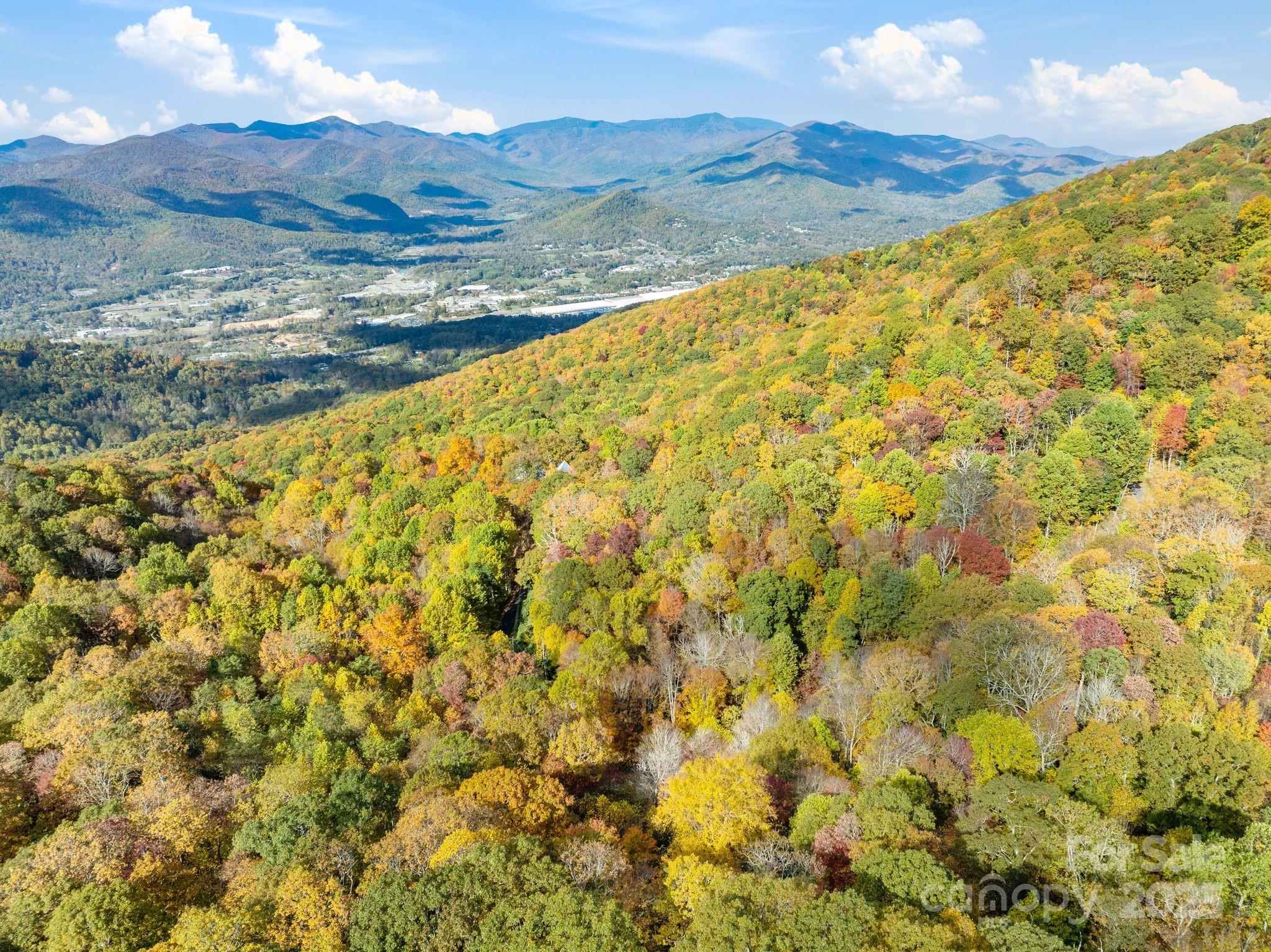 Alpine Mountain - Land