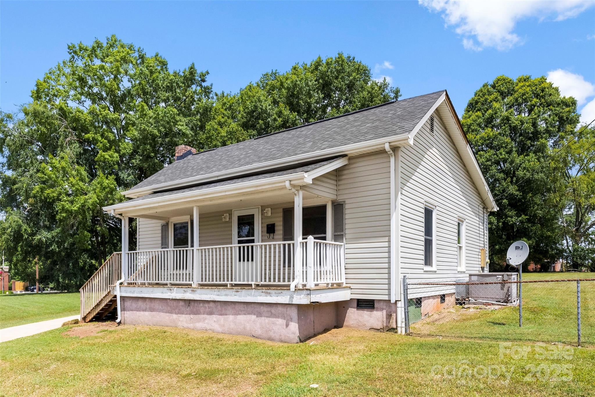 107 Ervin Street