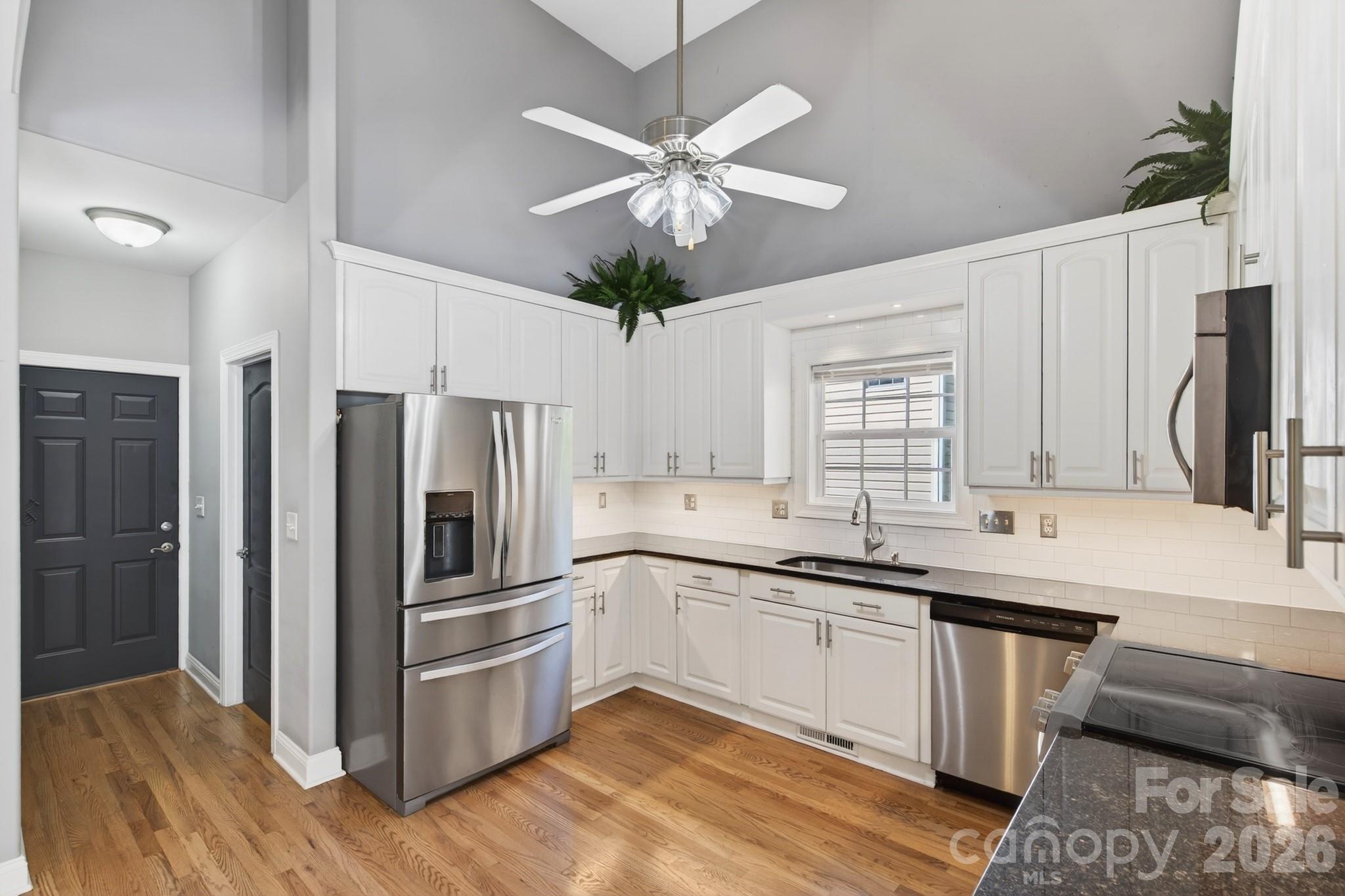 Tega Cay - Residential