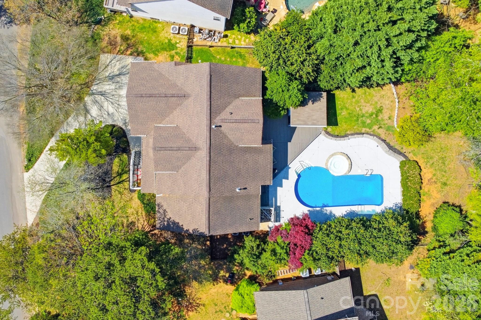 Tega Cay - Residential