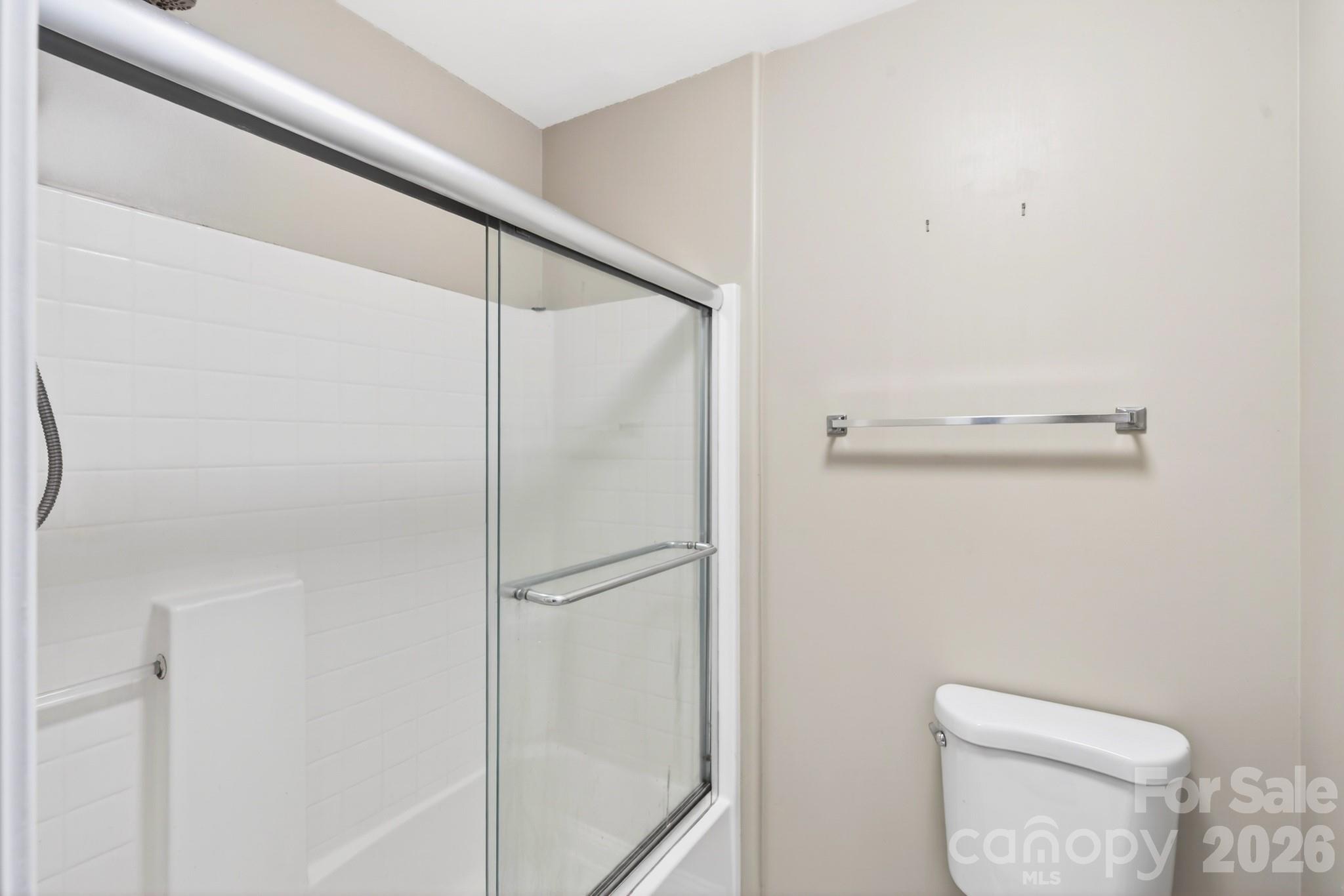 Tega Cay - Residential