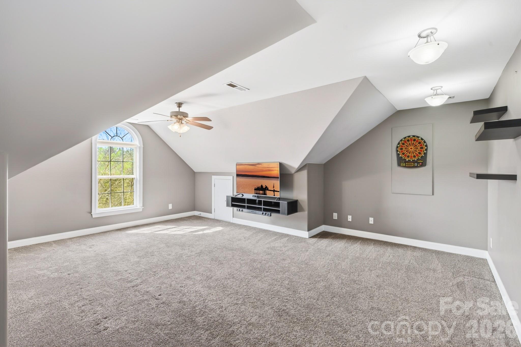 Tega Cay - Residential